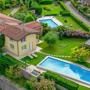 piscina-panoramica-la-casa-volante.it-lombardy.com/